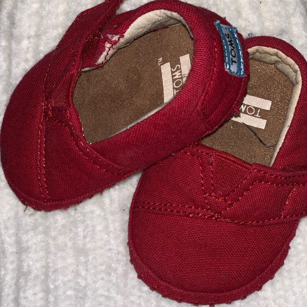 Infant Toms